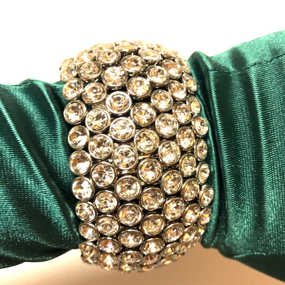 Rhinestone Stretch Bracelet - Picture 5 of 5
